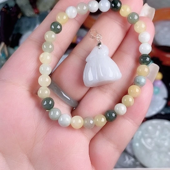 翡翠未镶嵌颈饰天然翡翠