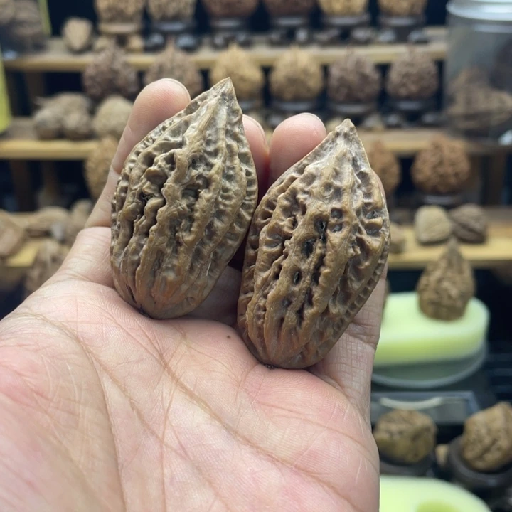 把件桃核东北核桃36