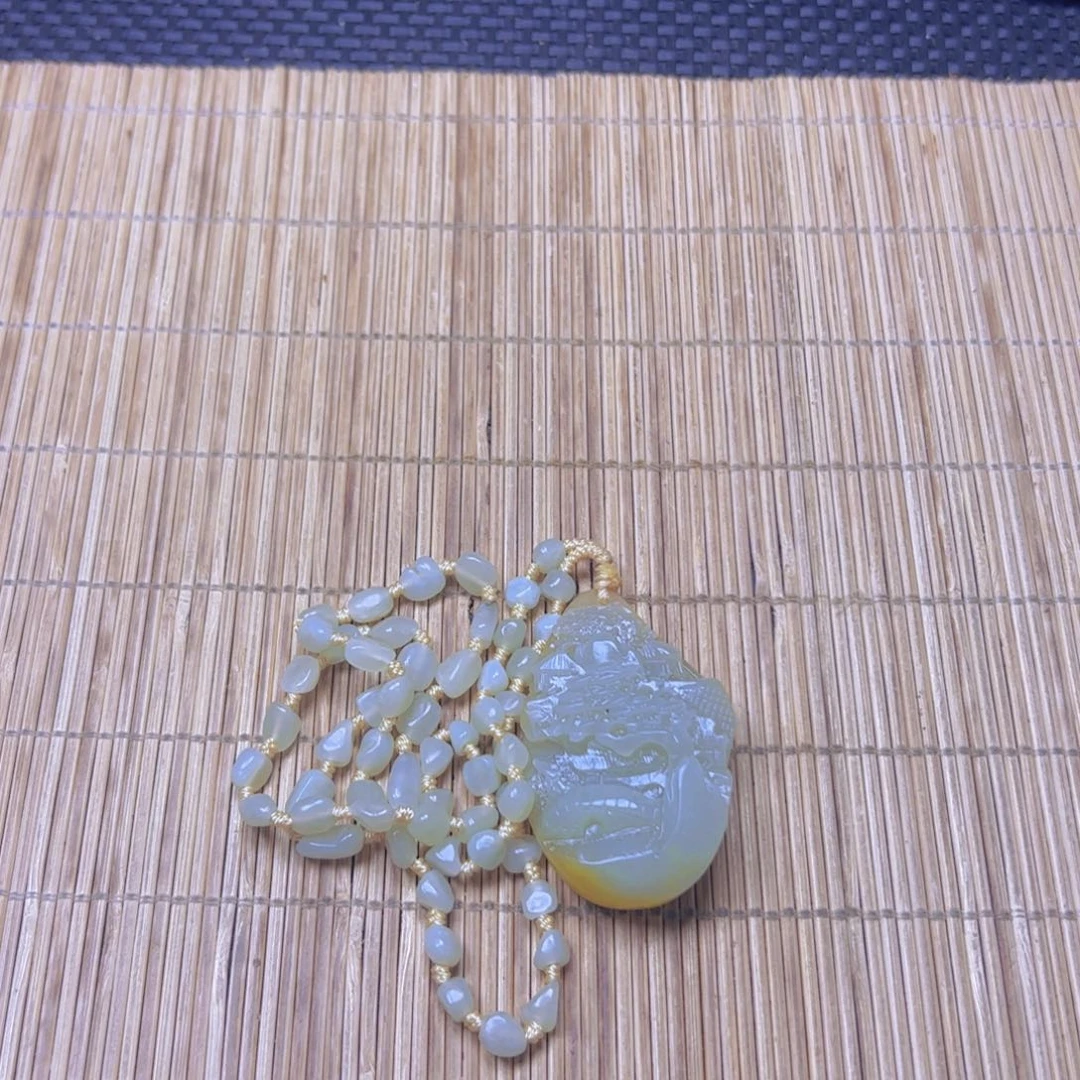 未镶嵌和田玉挂件
