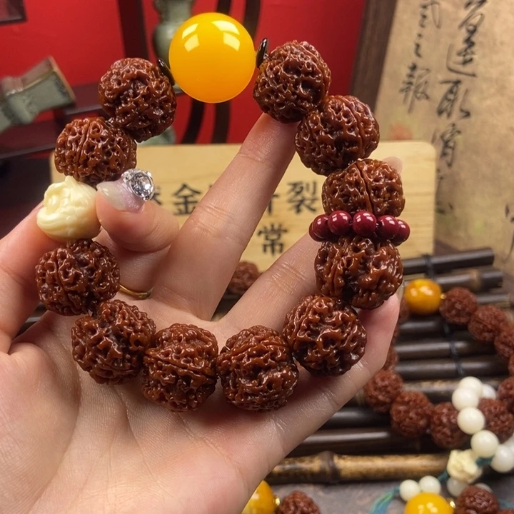 金刚菩提吊坠523.  Xs