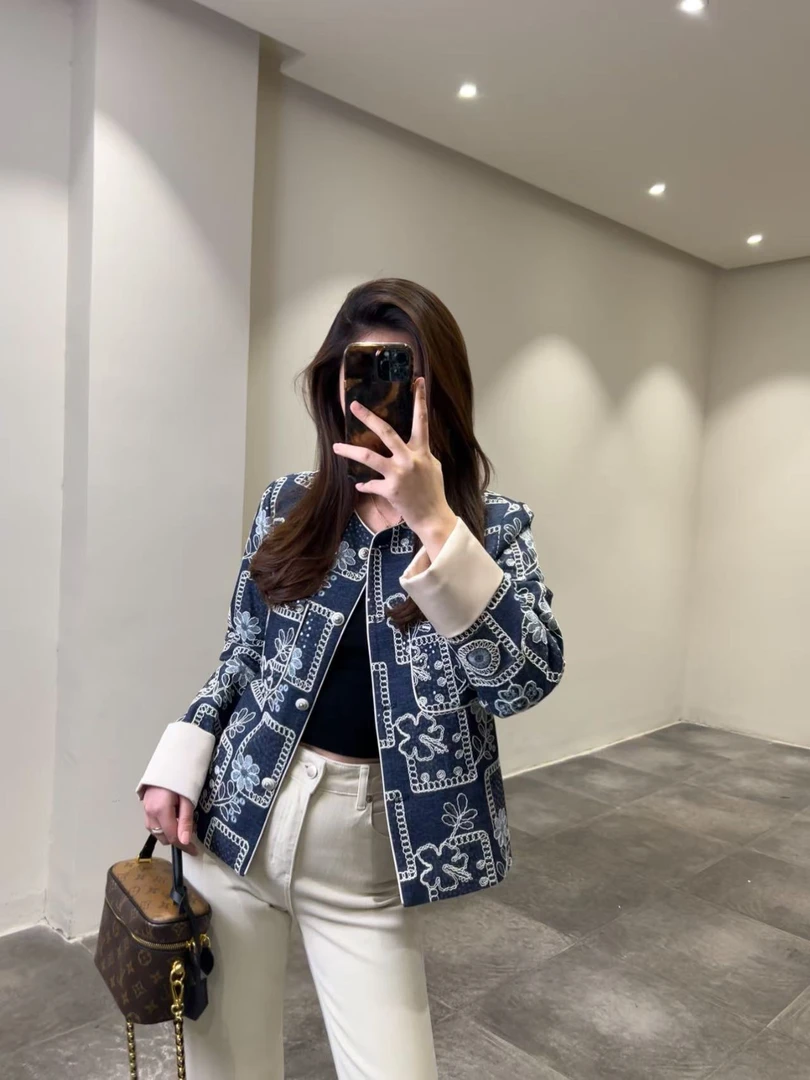 春装 立体面料手工花国风外套