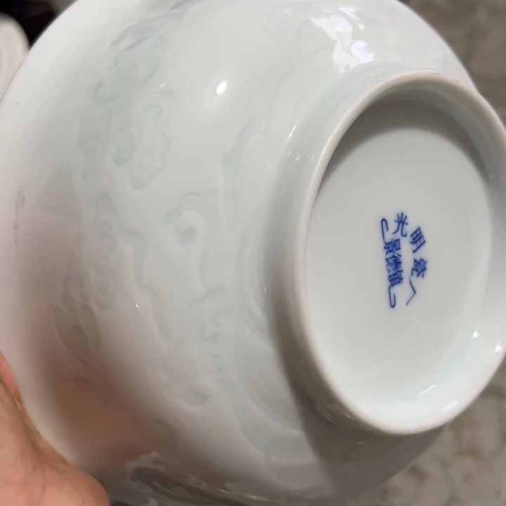 八寸青釉手工陶瓷