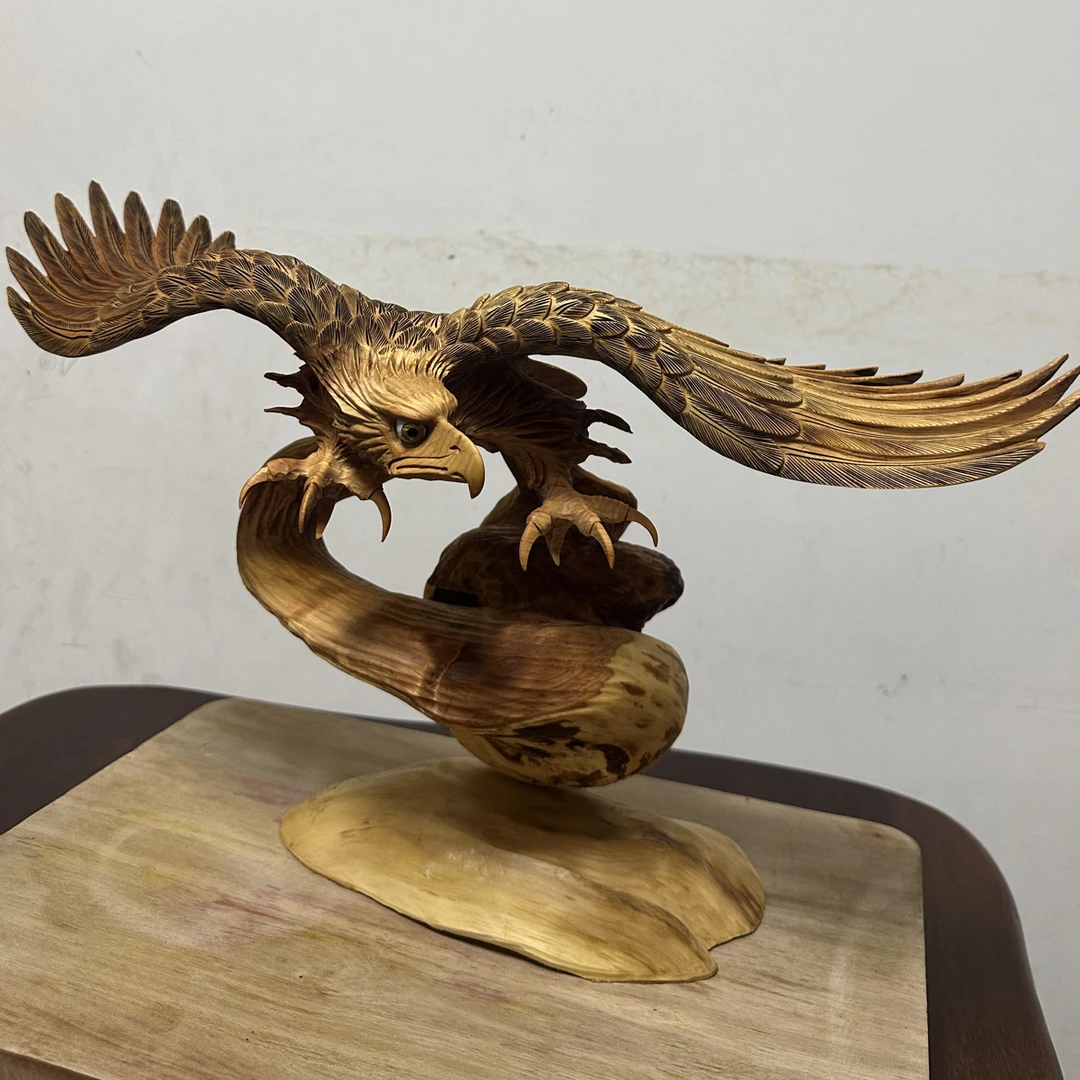 老鹰大展宏图手工木雕刻根雕办公室家居摆件