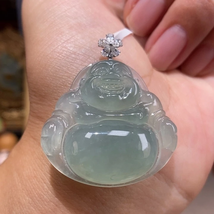 【闪购商品】颈饰18K金镶嵌翡翠84