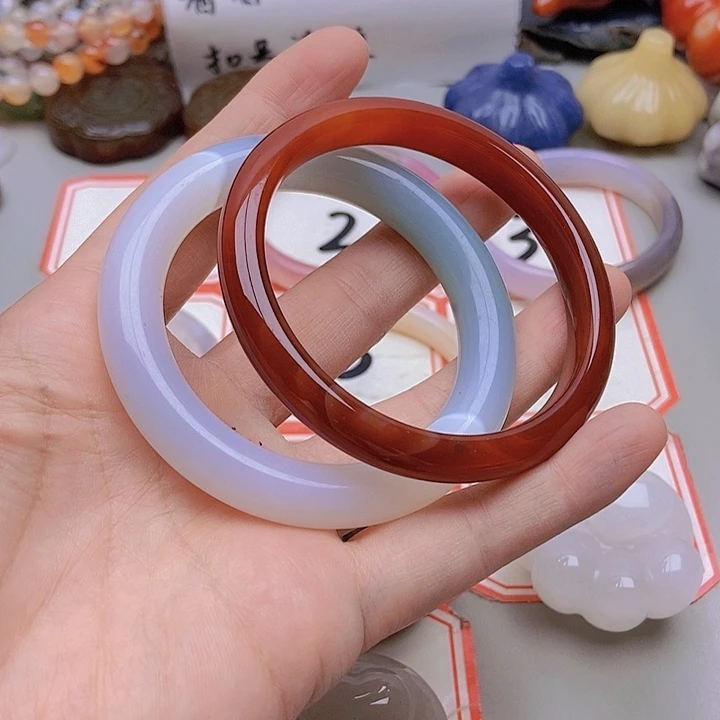 【闪购商品】未镶嵌玛瑙/玉髓珠宝半成品约*
