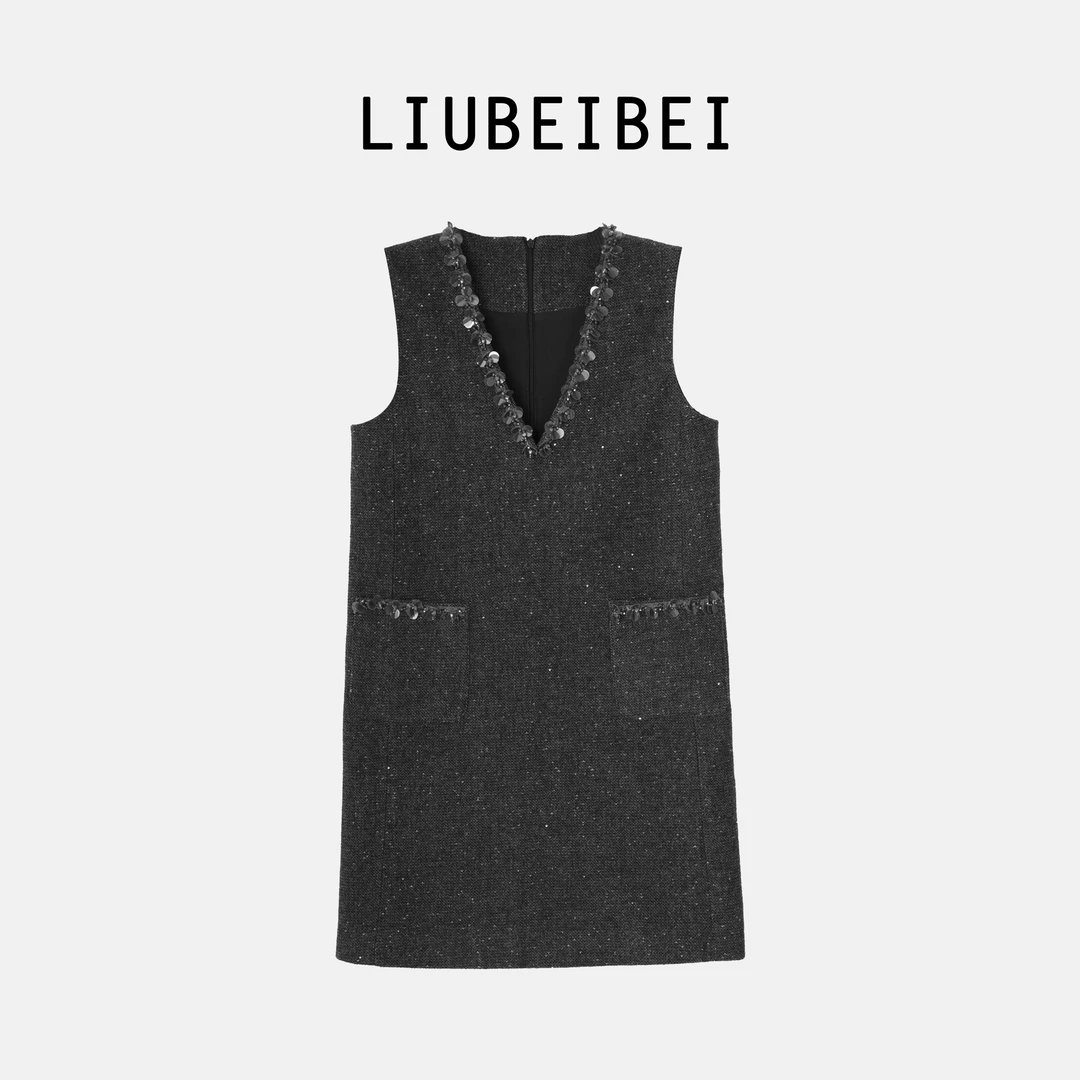 LIUBEIBEI【醉溺星辰】冬季新款高级深V领无袖宽松连衣裙-8571