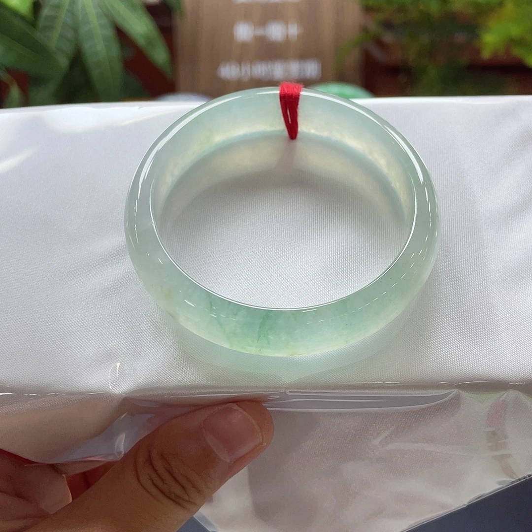 未镶嵌手镯翡翠31 号链接