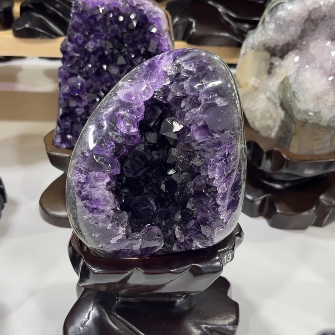 摆件紫晶未镶嵌水晶