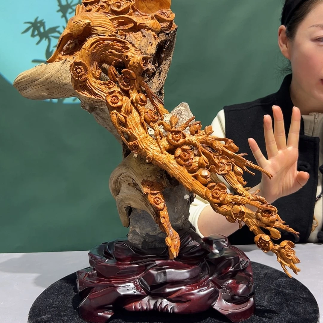 柏木（崖柏）喜鹊登梅  抱石