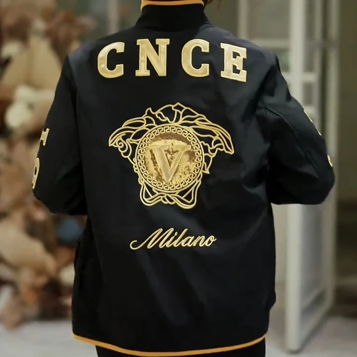 春秋季新款男士欧版夹克青年时尚潮流刺绣帅气百搭休闲棒球领外套