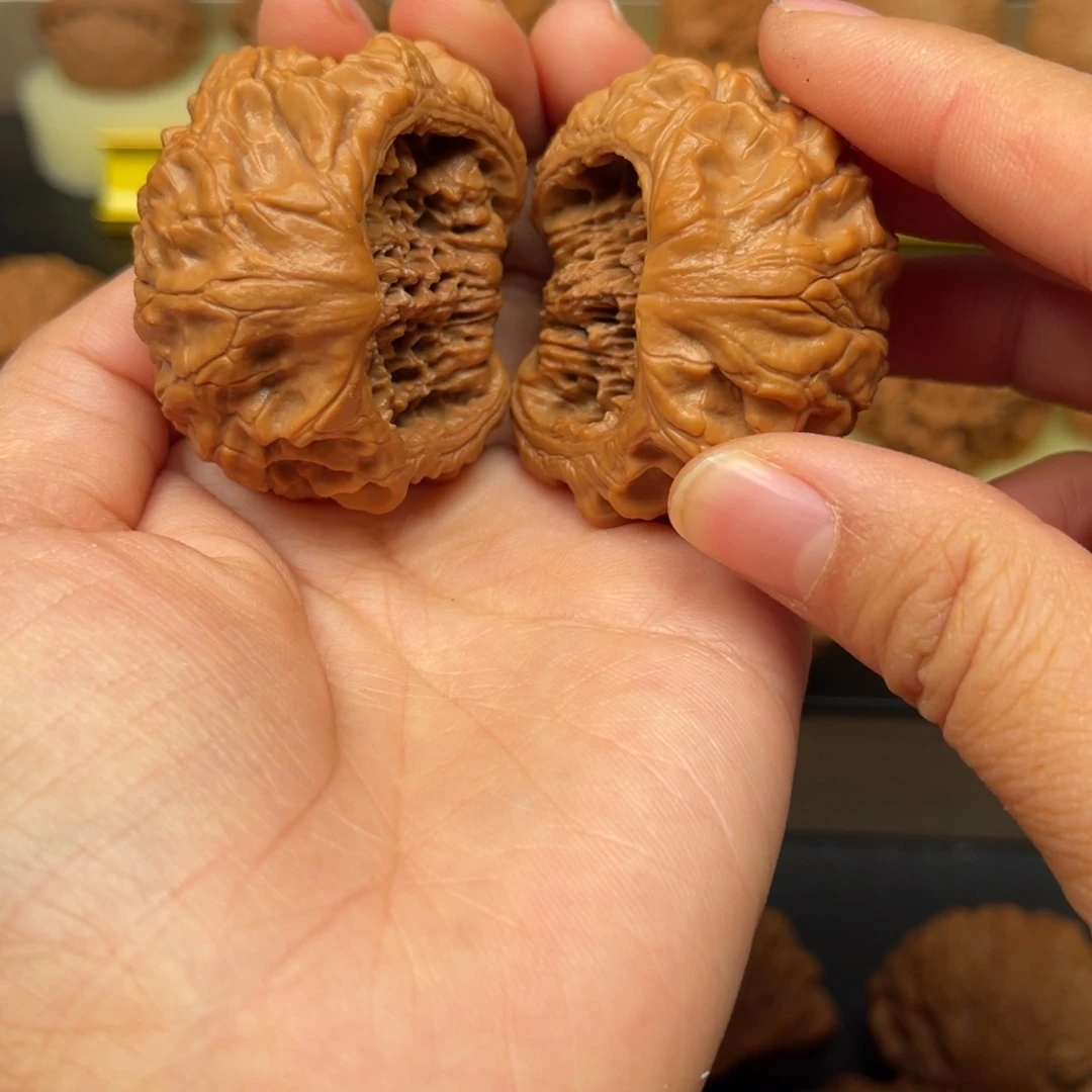 情***哥文玩核桃吊坠聚宝盆46