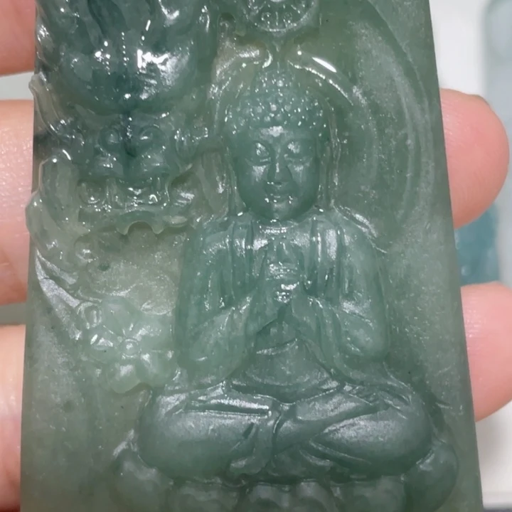 定制翡翠未镶嵌大日