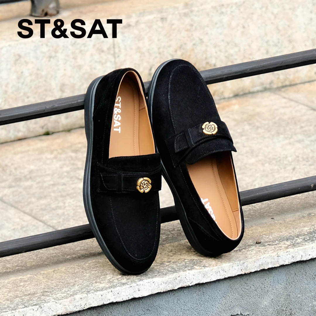 山茶花绒面星期六新款老钱风爆款乐福鞋多巴胺百搭初秋鞋子小皮鞋