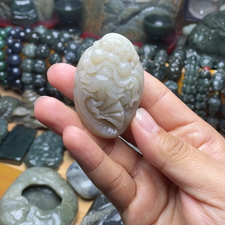 和田玉未镶嵌挂件