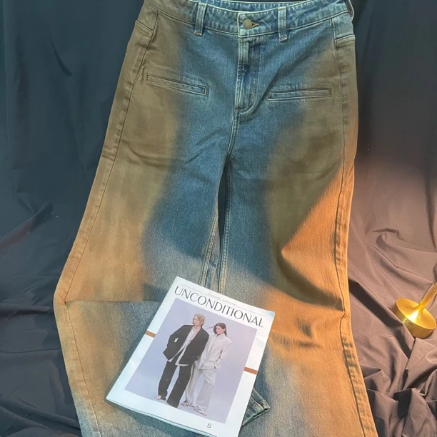 YJ2025福利（不退换）新款时尚小众设计款直筒牛仔裤