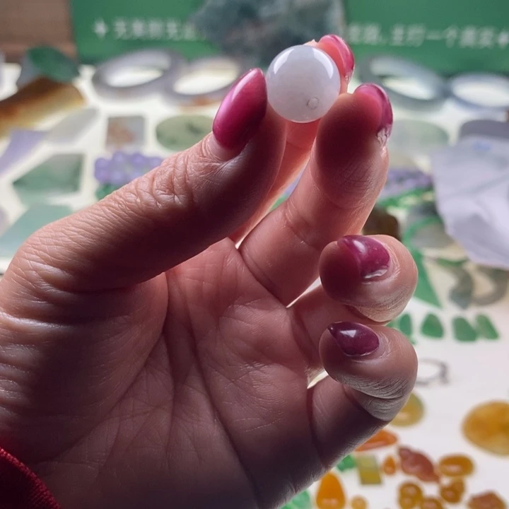 翡翠未镶嵌挂件天然翡翠