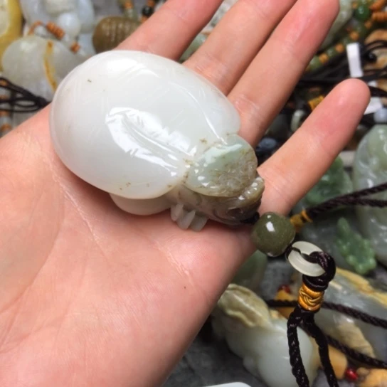 和田玉未镶嵌把件?****?