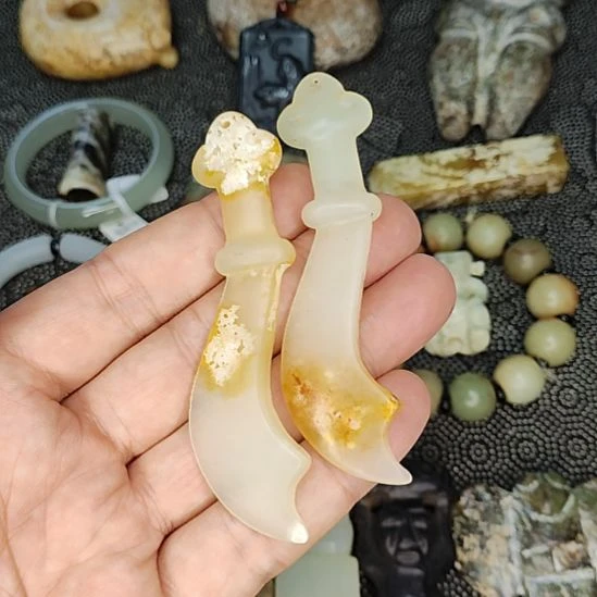 把件龙脊菩提物件优美，欢迎咨询
