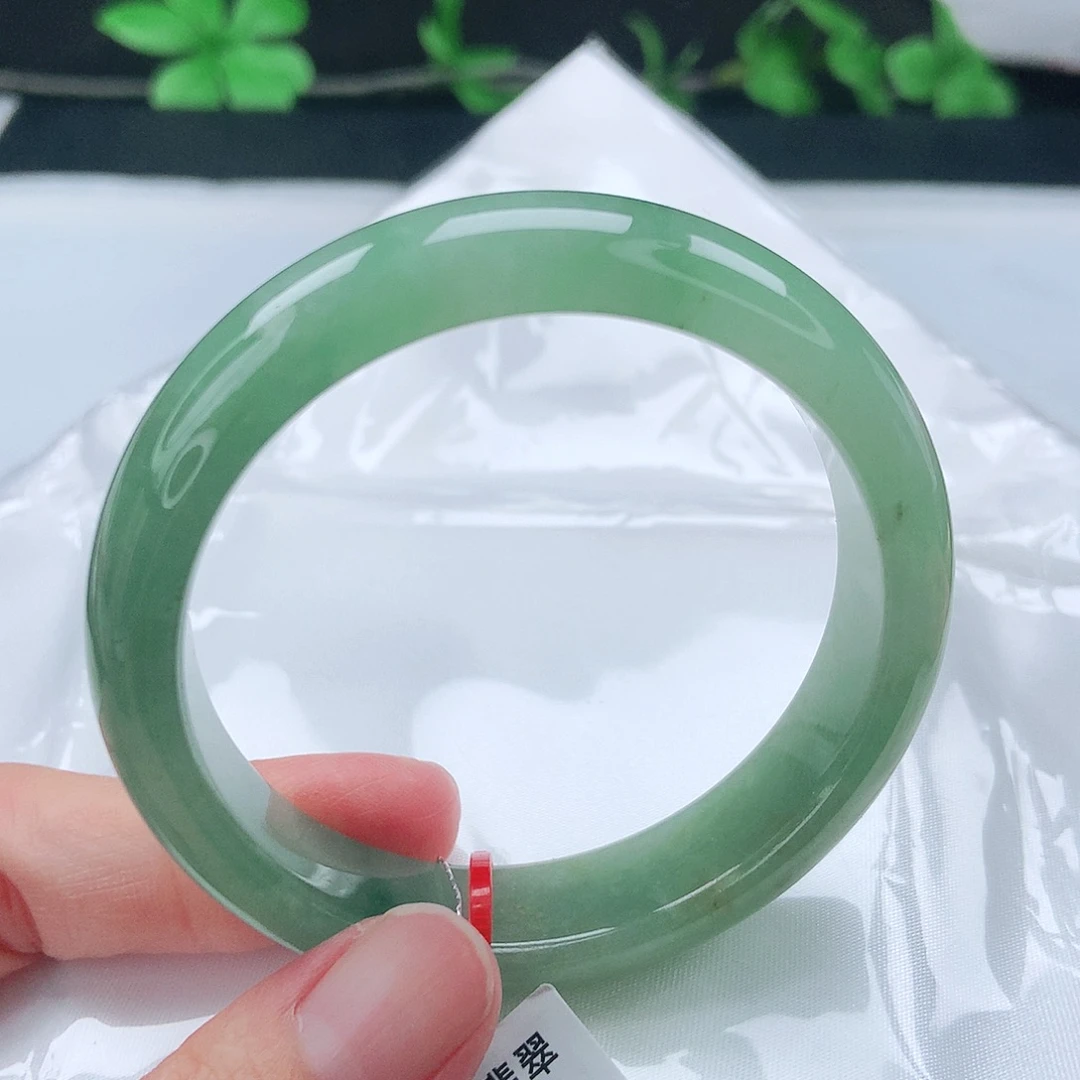 未镶嵌手镯翡翠53圈