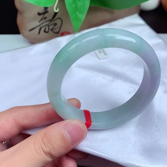 翡翠手镯未镶嵌正圈028