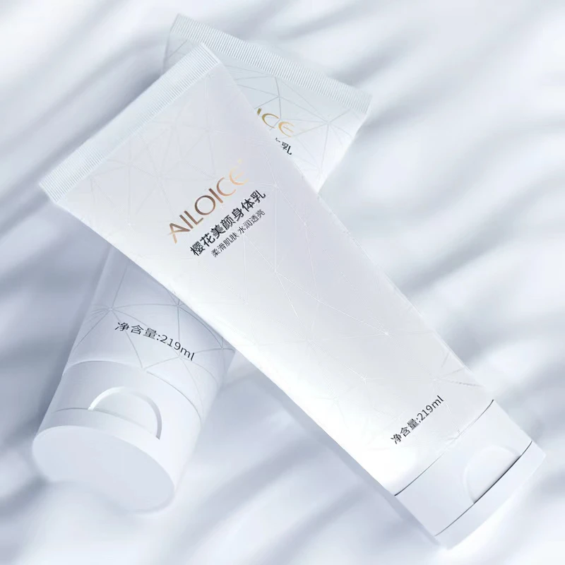 艾立丝樱花美颜身体乳