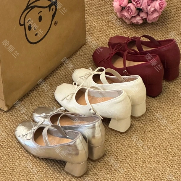 晚睡兰·内增高8.5cm芭蕾风一字带软底玛丽珍复古时尚圆头粗跟单鞋