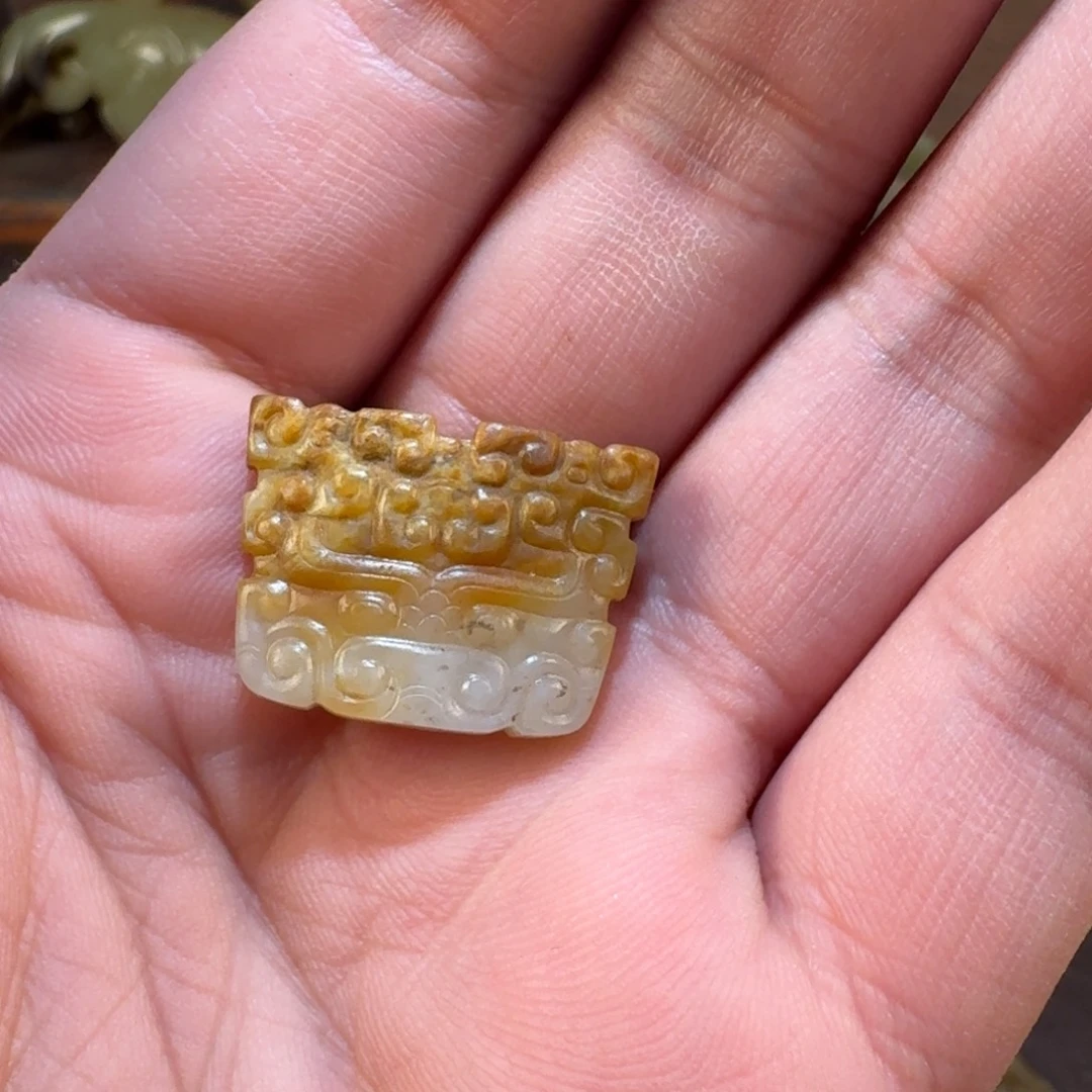 用***4和田玉（糖玉）未镶嵌手链