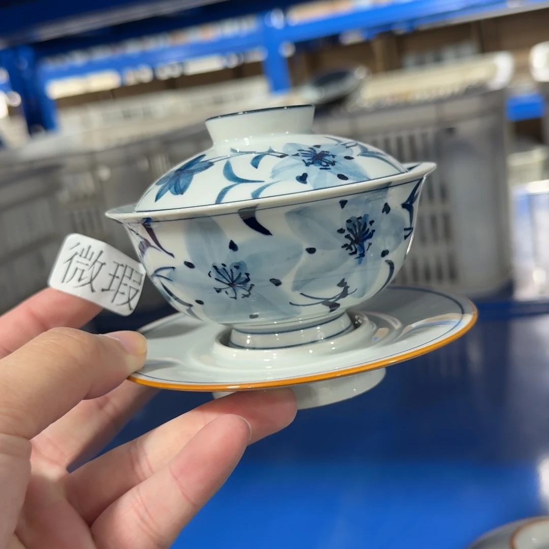 釉下手绘茶具微瑕