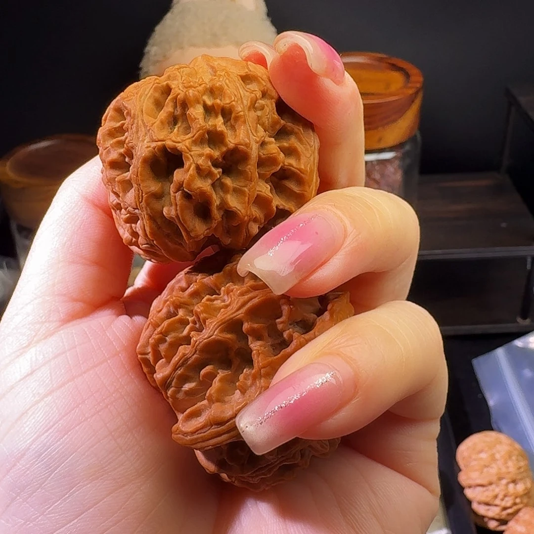 **** 苹果园核桃吊坠直播