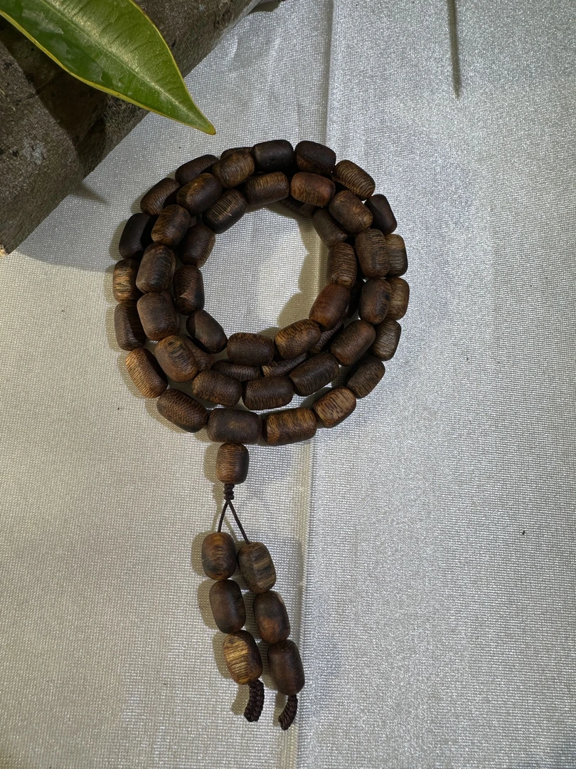 沉香7号【沉香皇后】老白露留疤0.9多圈30克+ 多样性发货一条