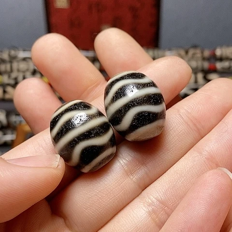 玛瑙/玉髓珠宝半成品未镶嵌清**月