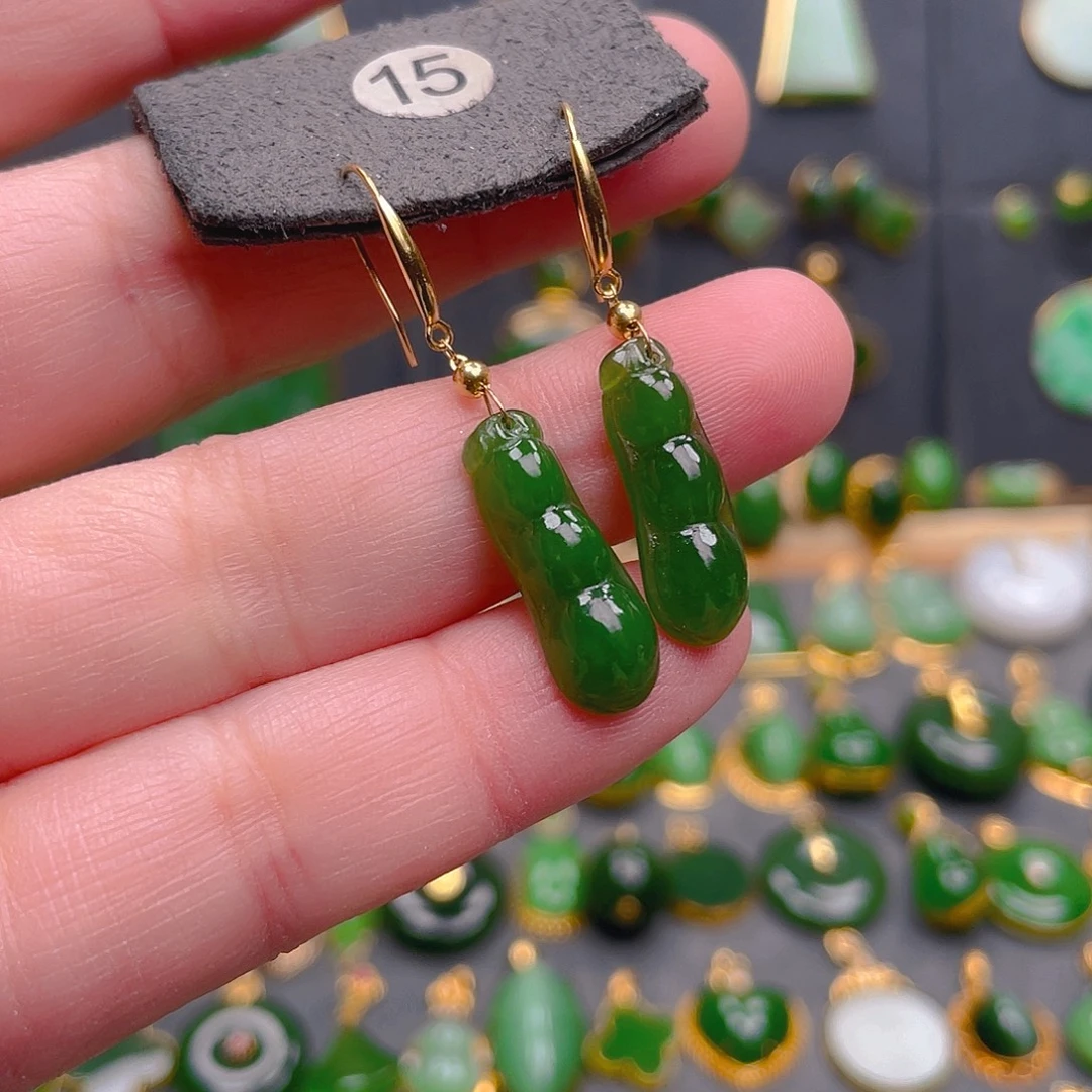 和田玉18K金镶嵌耳饰