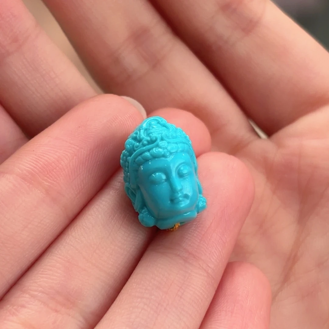 绿松石未镶嵌颈饰