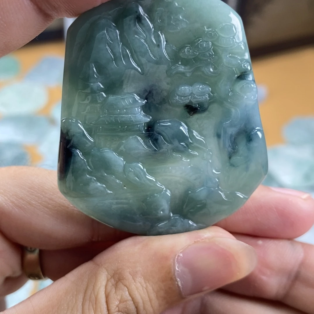 颈饰未镶嵌翡翠翡翠