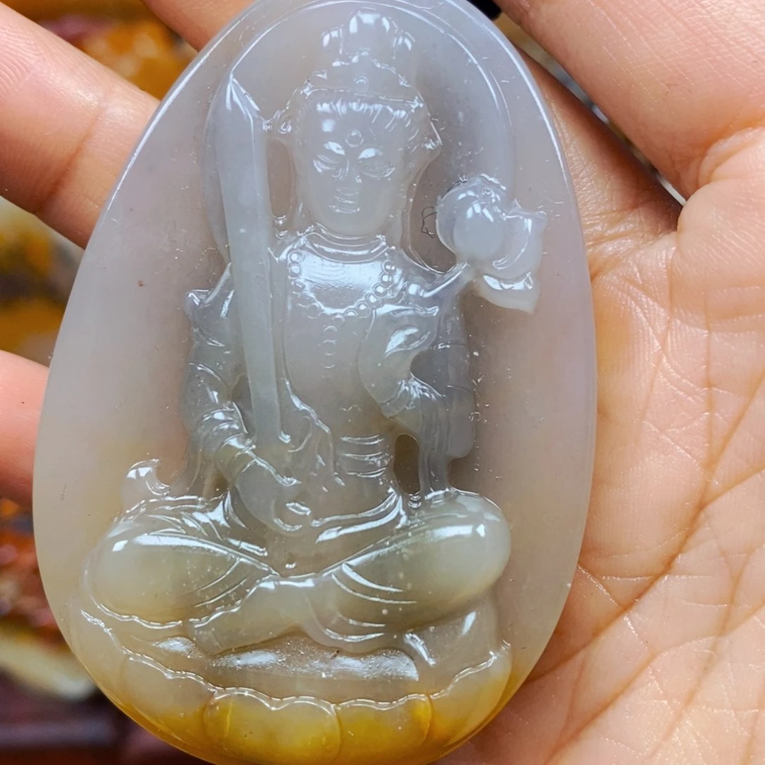 石英质玉（黄龙玉）颈饰未镶嵌