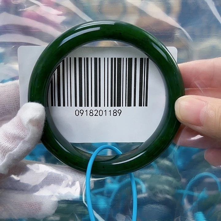 和田玉手镯未镶嵌微瑕5859