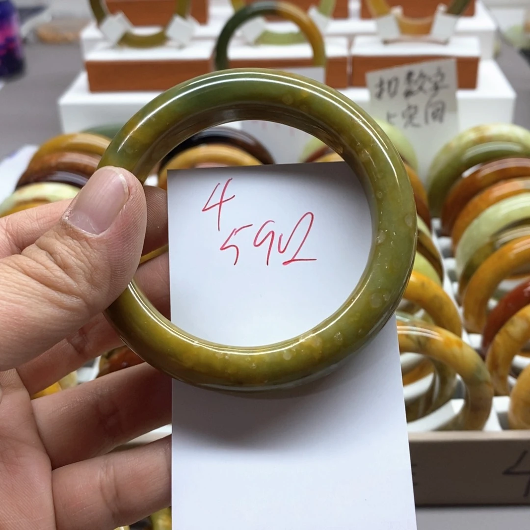 蛇纹石玉未镶嵌手镯双****）