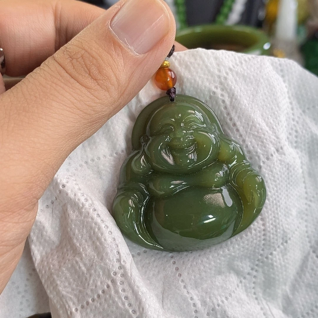 颈饰未镶嵌和田玉（黄玉）佛公