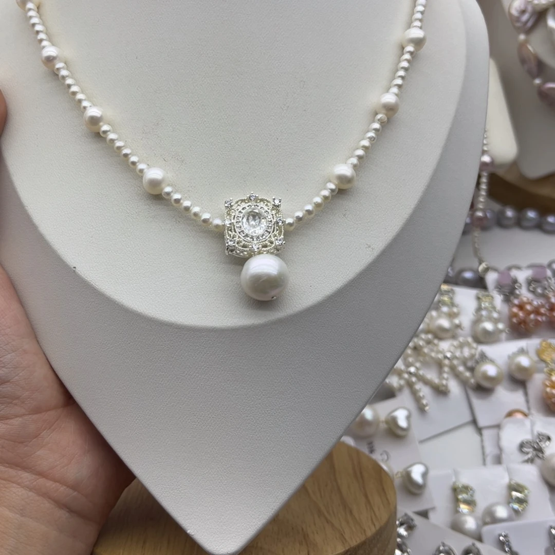 淡水珍珠颈饰未镶嵌