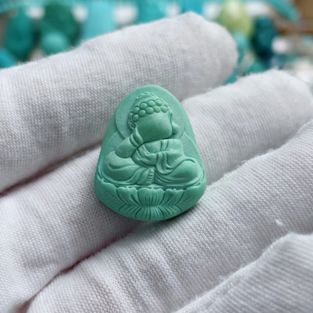 绿松石未镶嵌珠宝奇石