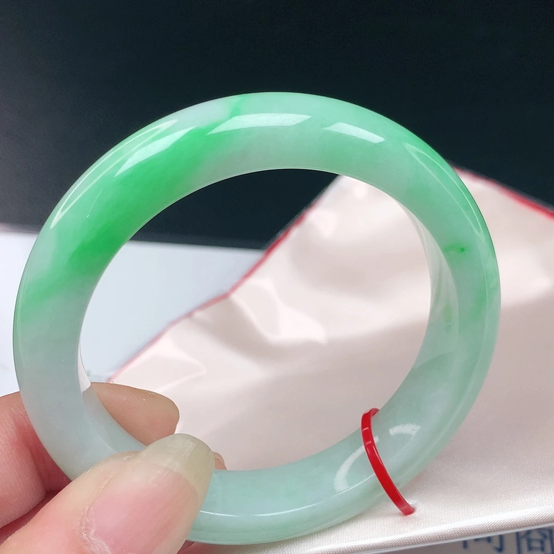 未镶嵌手镯翡翠66006