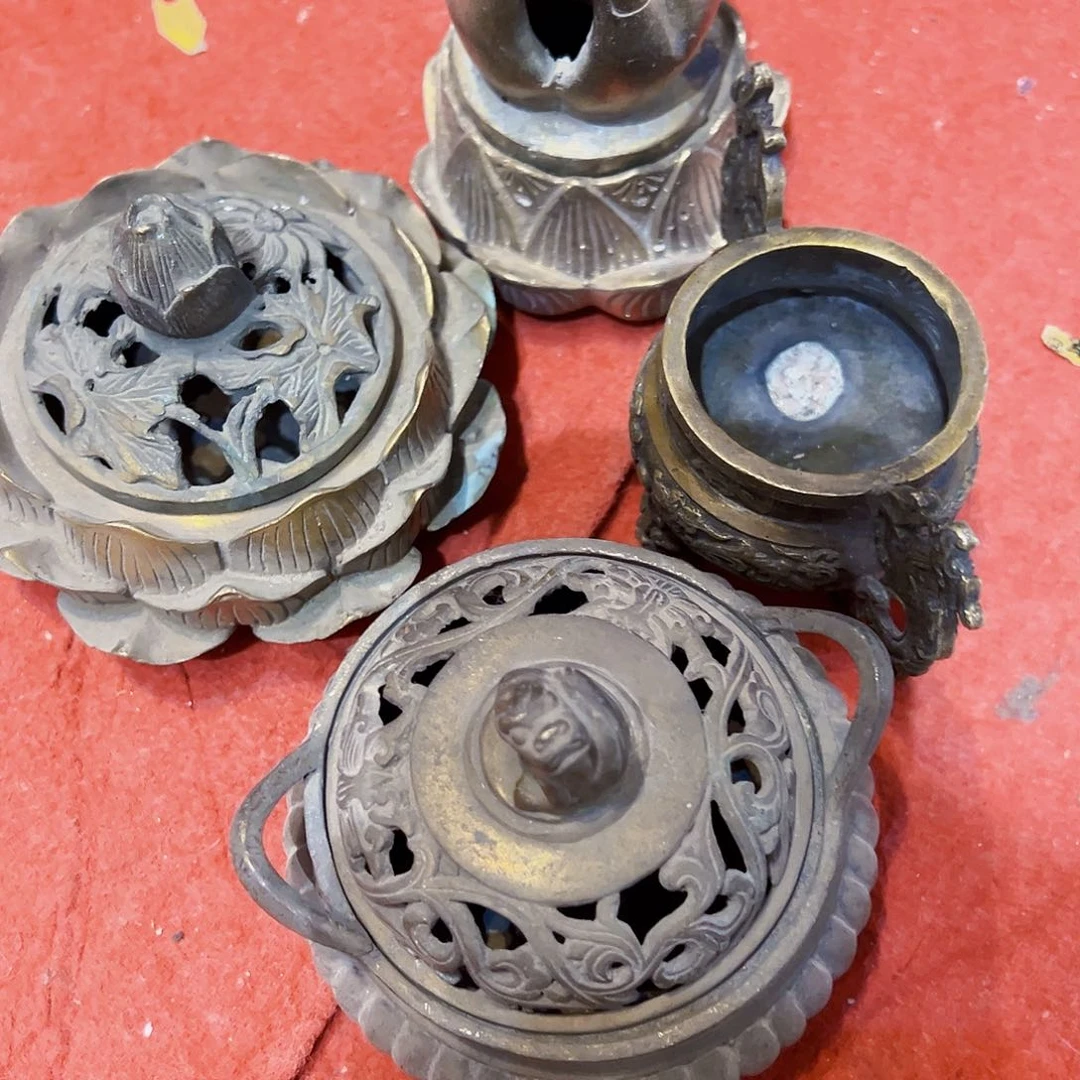 弟****疆黄铜等工艺制作而成