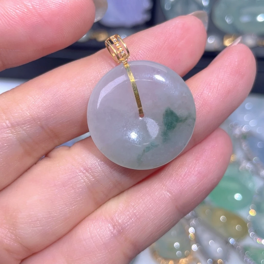 颈饰18K金镶嵌翡翠翡翠
