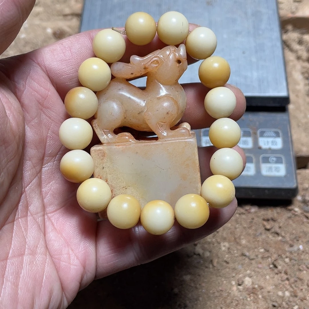 吊坠白玉菩提fhjjjhhhh