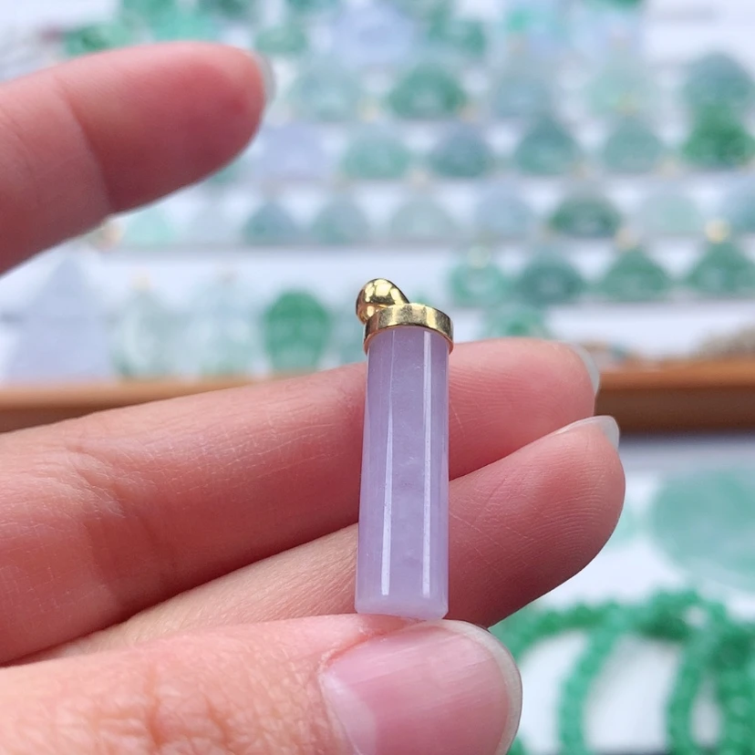 【闪购商品】翡翠吊坠(赠链)18K金镶嵌