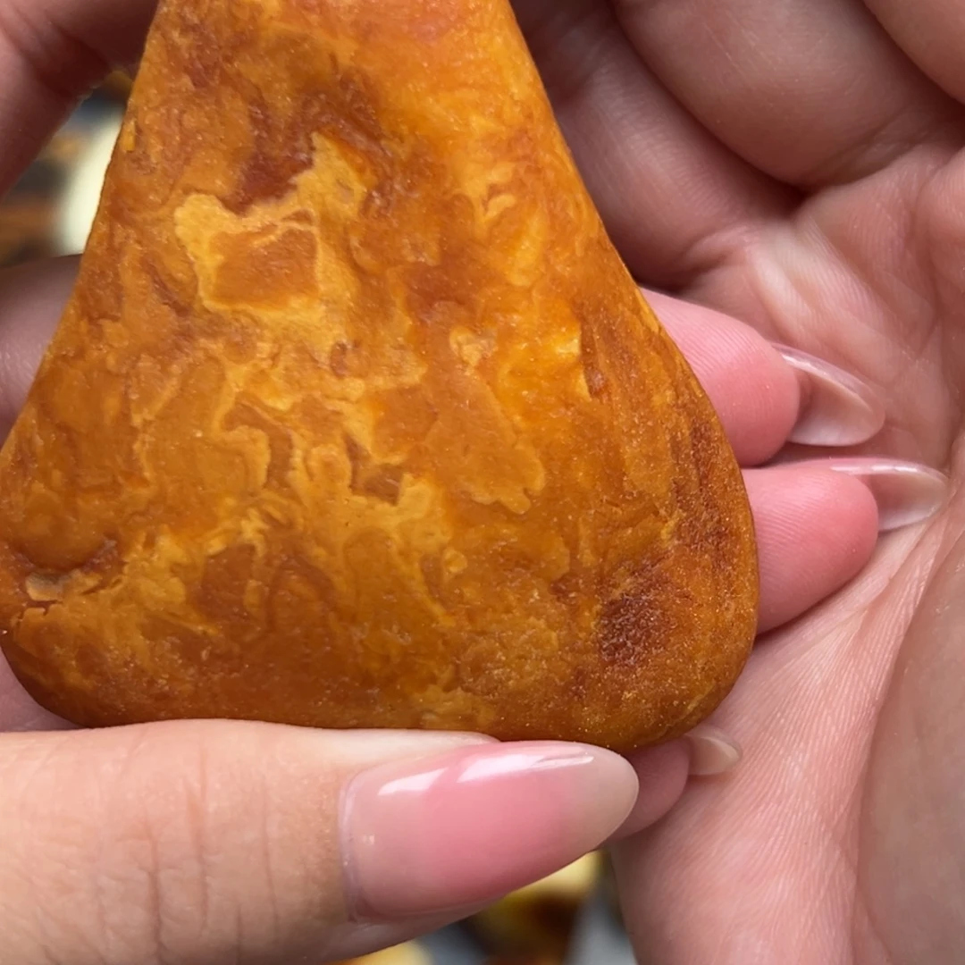 芝***爸定制琥珀未镶嵌蜜蜡