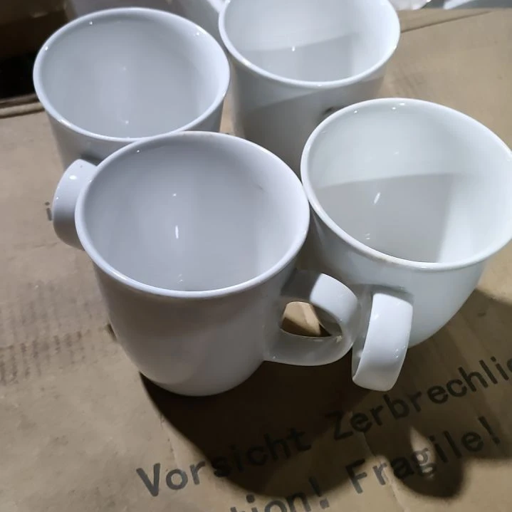 摆件陶瓷盘子碗啥都有