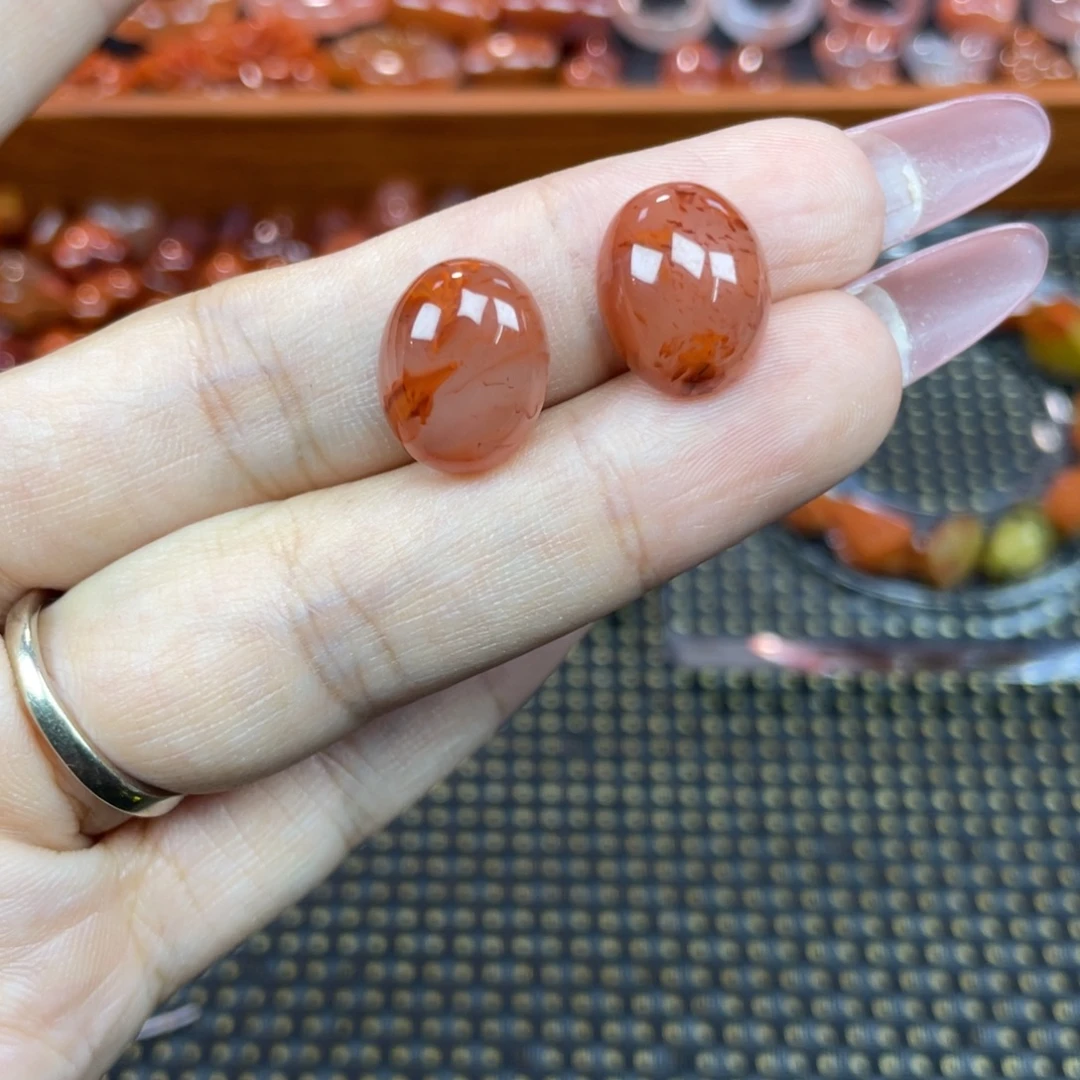 南红玛瑙未镶嵌颈饰蛋面