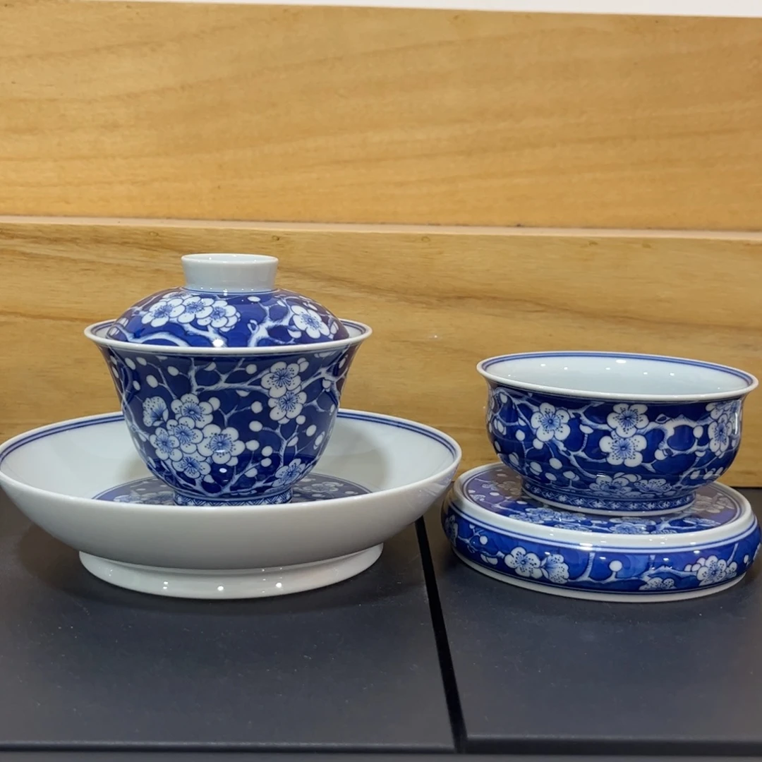 仿清蓝底冰梅四件套