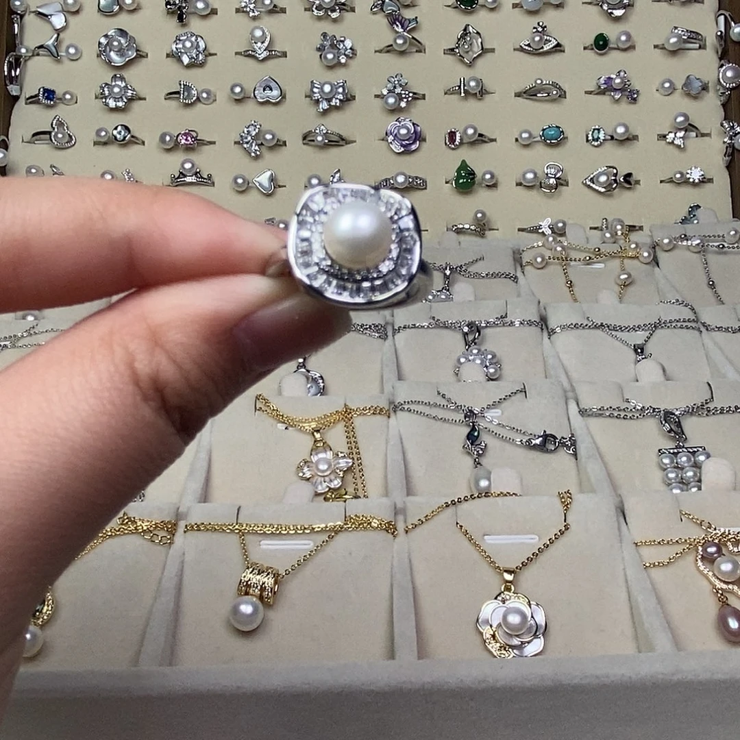 银S925镶嵌耳饰淡水珍珠